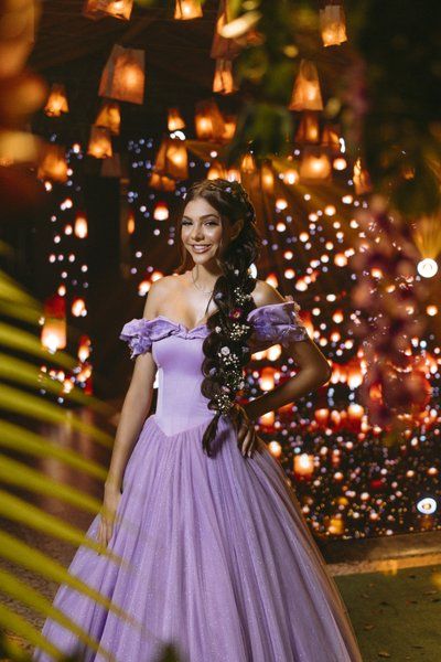 Detalhes e cenário de festa de 15 anos